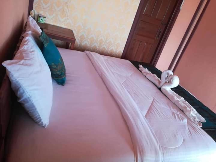 Champa Guesthouse Muang Khong Экстерьер фото